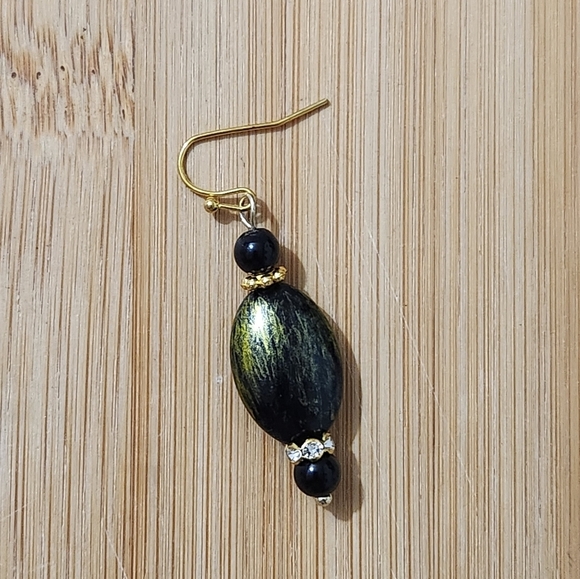 Hand Crafted Pierced Elegant Green Black and Gold Earrings Rhinestones   Dangle - Picture 2 of 6